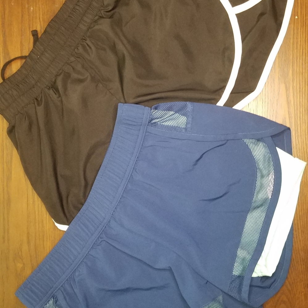 Athletic shorts